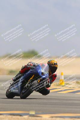 media/Sep-30-2023-SoCal Trackdays (Sat) [[636657bffb]]/Turn 15 (1120am)/